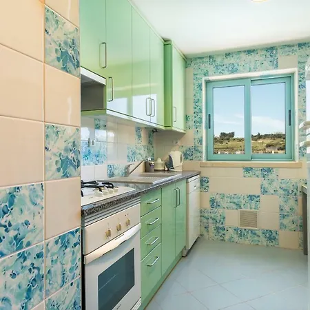 Marina View Apartment *